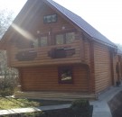 Деревяні будинки