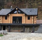 Деревяні будинки